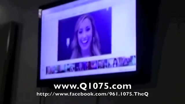 Demi Lovato _Hangs Out_ on Google + 1828 Demi Lovato _Hangs Out_ on Google + 1828