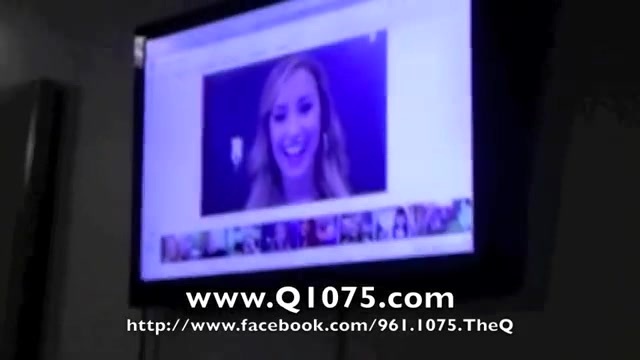 Demi Lovato _Hangs Out_ on Google + 1835 Demi Lovato _Hangs Out_ on Google + 1835