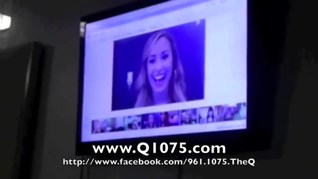 Demi Lovato _Hangs Out_ on Google + 1849 Demi Lovato _Hangs Out_ on Google + 1849