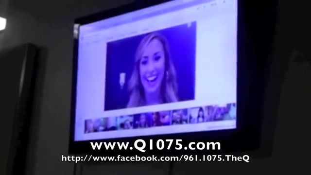 Demi Lovato _Hangs Out_ on Google + 1861 Demi Lovato _Hangs Out_ on Google + 1861