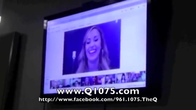 Demi Lovato _Hangs Out_ on Google + 1898 Demi Lovato _Hangs Out_ on Google + 1898