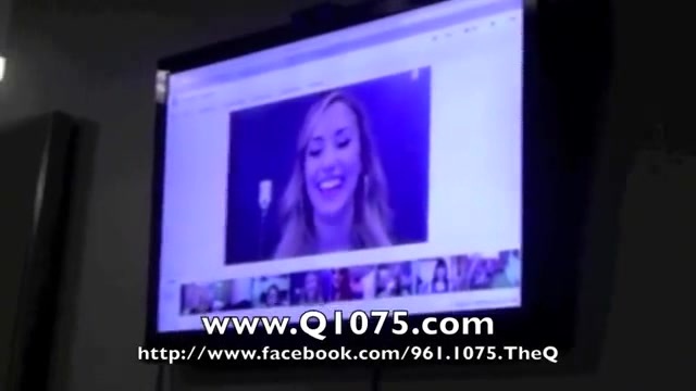 Demi Lovato _Hangs Out_ on Google + 1905 - Demi - Hangs Out on Google Part oo3