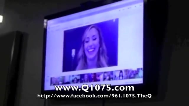 Demi Lovato _Hangs Out_ on Google + 1908 - Demi - Hangs Out on Google Part oo3