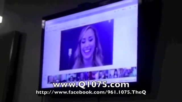 Demi Lovato _Hangs Out_ on Google + 1919 - Demi - Hangs Out on Google Part oo3