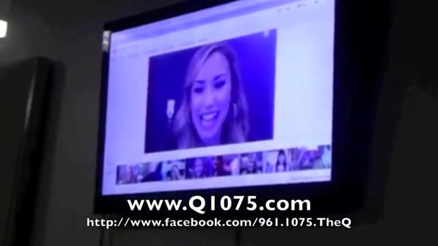 Demi Lovato _Hangs Out_ on Google + 2079 Demi Lovato _Hangs Out_ on Google + 2079