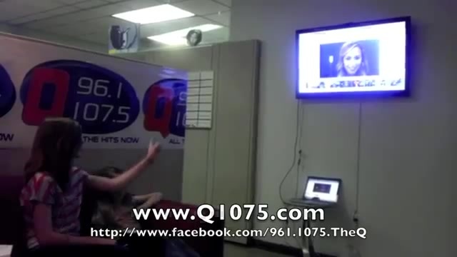 Demi Lovato _Hangs Out_ on Google + 2965 - Demi - Hangs Out on Google Part oo5