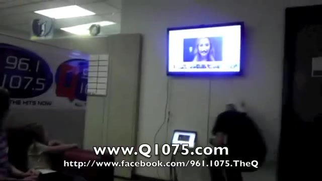 Demi Lovato _Hangs Out_ on Google + 3554 - Demi - Hangs Out on Google Part oo7
