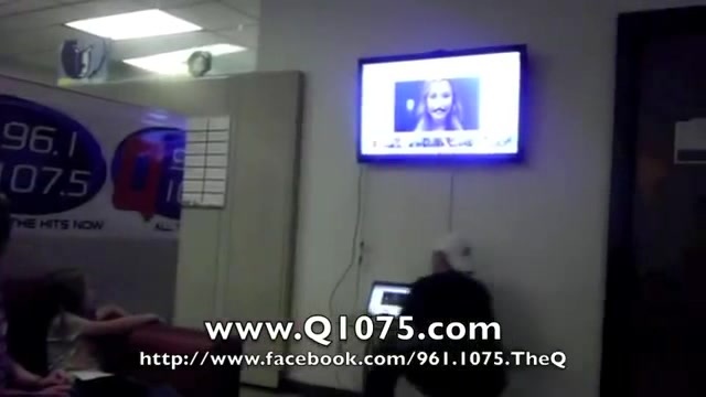 Demi Lovato _Hangs Out_ on Google + 3570 - Demi - Hangs Out on Google Part oo7