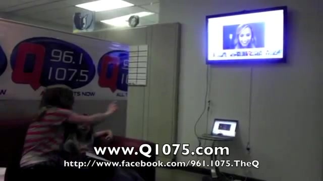 Demi Lovato _Hangs Out_ on Google + 3155 - Demi - Hangs Out on Google Part oo6