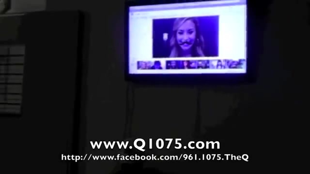 Demi Lovato _Hangs Out_ on Google + 4098 Demi Lovato _Hangs Out_ on Google + 4098