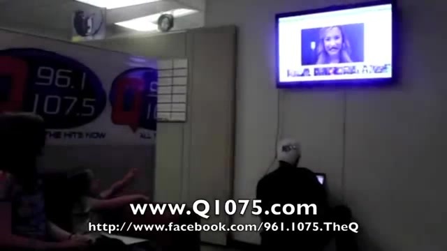 Demi Lovato _Hangs Out_ on Google + 4568 - Demi - Hangs Out on Google Part oo9