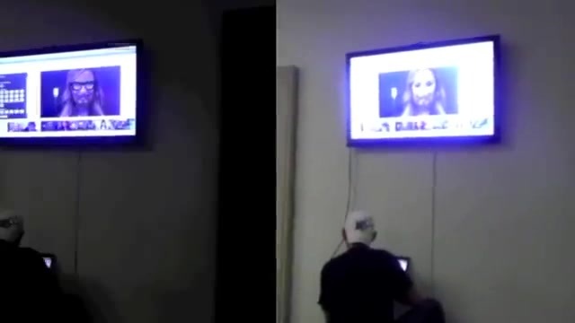 Demi Lovato _Hangs Out_ on Google + 4764