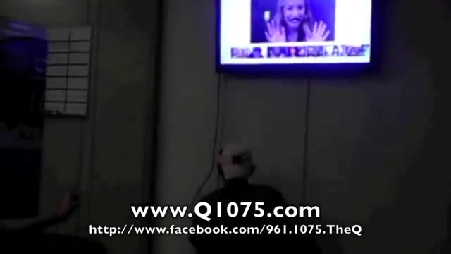 Demi Lovato _Hangs Out_ on Google + 4325 Demi Lovato _Hangs Out_ on Google + 4325