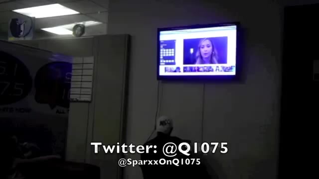 Demi Lovato _Hangs Out_ on Google + 4843 - Demi - Hangs Out on Google Part oo9