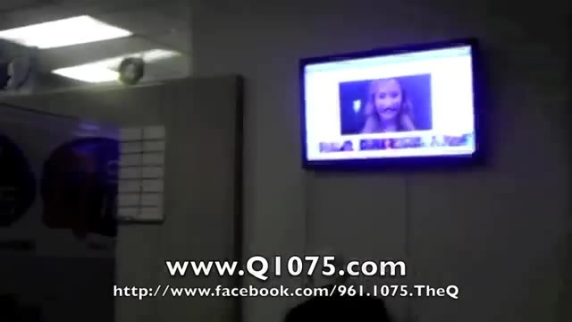 Demi Lovato _Hangs Out_ on Google + 4434 Demi Lovato _Hangs Out_ on Google + 4434
