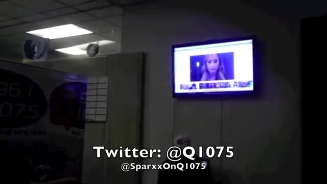 Demi Lovato _Hangs Out_ on Google + 5097 Demi Lovato _Hangs Out_ on Google + 5097