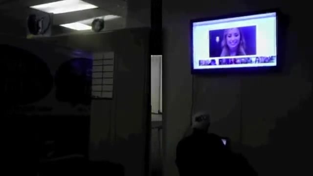 Demi Lovato _Hangs Out_ on Google + 5268