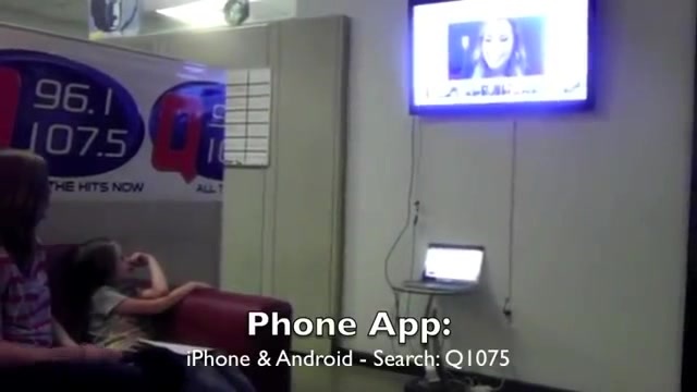 Demi Lovato _Hangs Out_ on Google + 5399 Demi Lovato _Hangs Out_ on Google + 5399