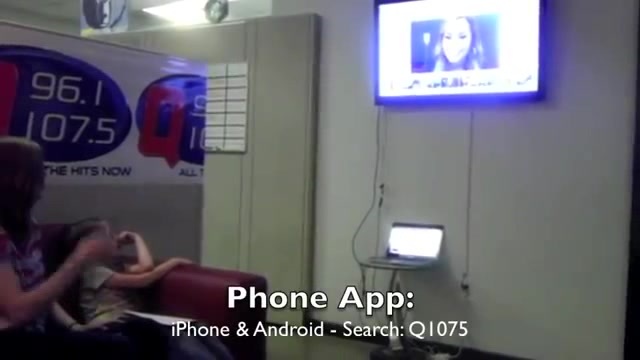 Demi Lovato _Hangs Out_ on Google + 5413 Demi Lovato _Hangs Out_ on Google + 5413