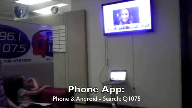 Demi Lovato _Hangs Out_ on Google + 5861 Demi Lovato _Hangs Out_ on Google + 5861
