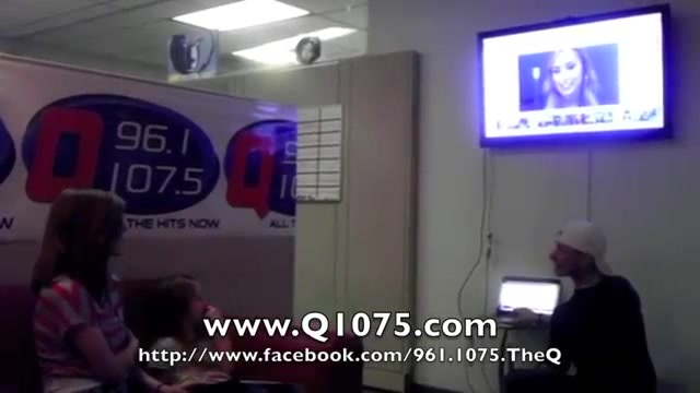 Demi Lovato _Hangs Out_ on Google + 7603 Demi Lovato _Hangs Out_ on Google + 7603