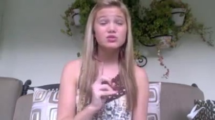 Olivia Holt facebook video january 2012 00416 - Olivia -  Holt - Facebook - January - 2012