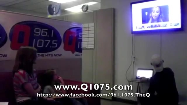 Demi Lovato _Hangs Out_ on Google + 8209 - Demi - Hangs Out on Google Part o16