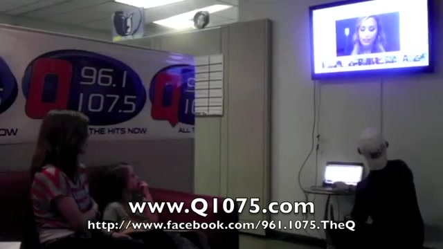 Demi Lovato _Hangs Out_ on Google + 8294 - Demi - Hangs Out on Google Part o16