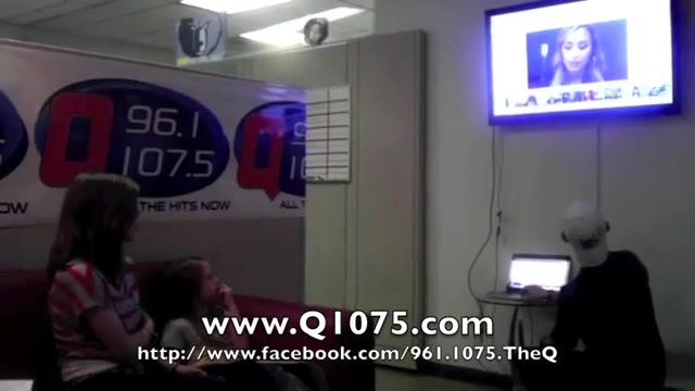 Demi Lovato _Hangs Out_ on Google + 8303 - Demi - Hangs Out on Google Part o16