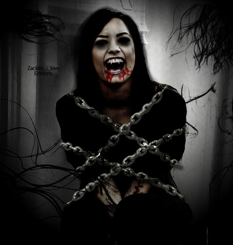 Fugiiitiii a sunt un zombiiie waaa