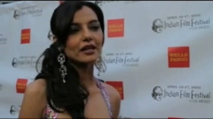 00_00_56 - G-barkha madan-G