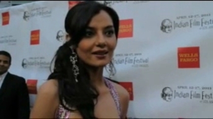 00_01_19 - G-barkha madan-G
