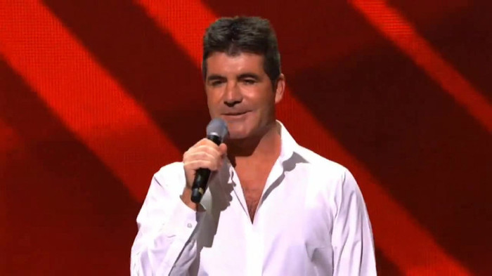 Demi Lovato joins X Factor USA judges on stage 09969
