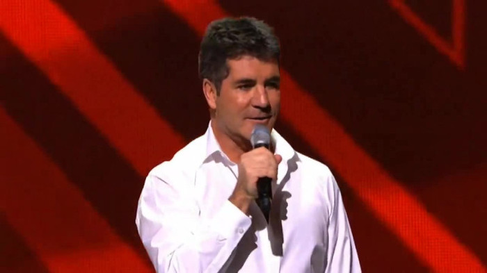 Demi Lovato joins X Factor USA judges on stage 10509