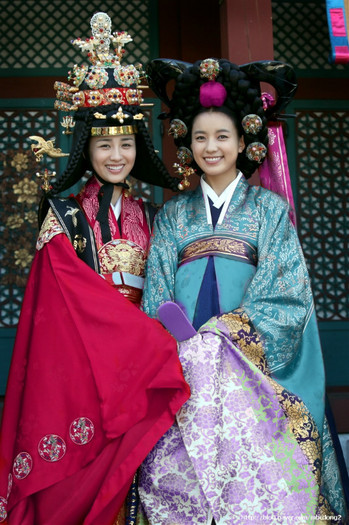 dong yi&queen inhyeon - dx _ Doamna HyeogYeong SukSeong JangSun WonHwa UiYeol JangMok _ xb