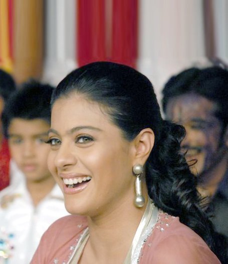 199921_10150138563322322_1427939_n - 0 Kajol