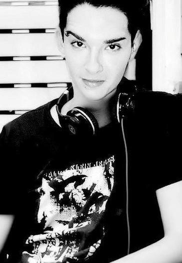 317438_128950593870526_100002667589567_143162_6785827_n