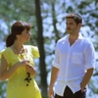 Aşk Geliyorum Demez (244)