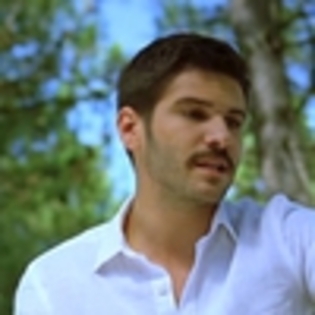 Aşk Geliyorum Demez (264)