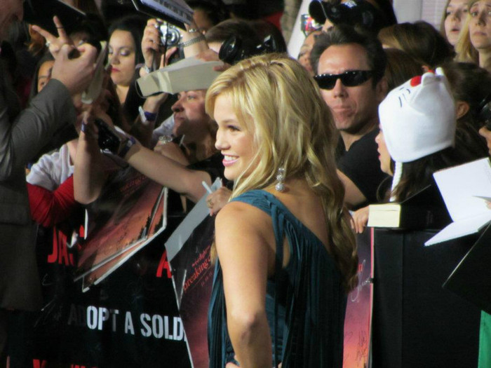 421944_160059637439968_2071566194_n - Thx - For - Watching