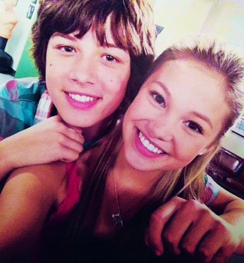 264348_258582014158809_233076300042714_1206143_6025068_n - Thx - For - Watching