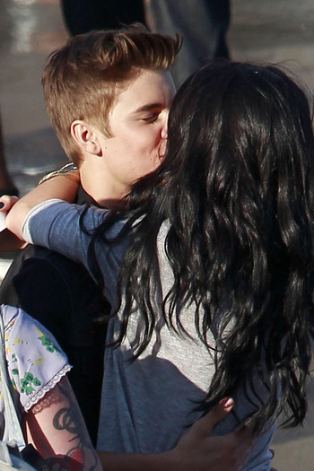 Justin Bieber-20120423-22