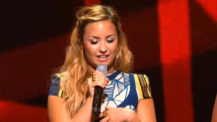 Demi Lovato joins X Factor USA judges on stage 21007