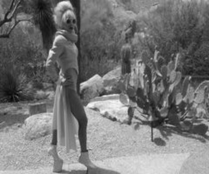 45798_1337901219564_1592153091_30702463_4965814_n_thumb