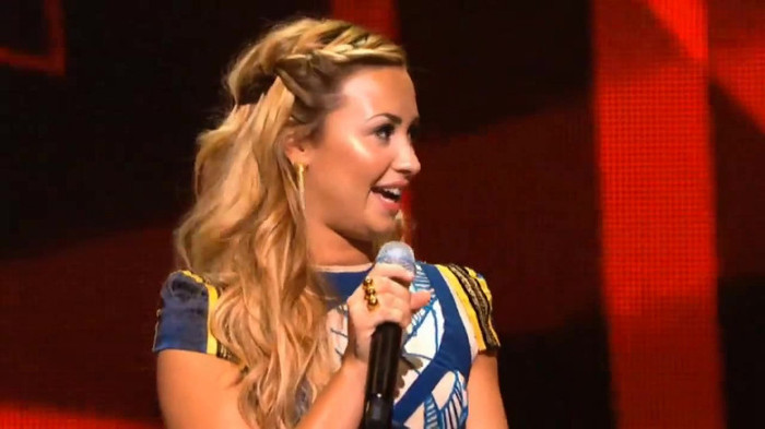 Demi Lovato joins X Factor USA judges on stage 22031