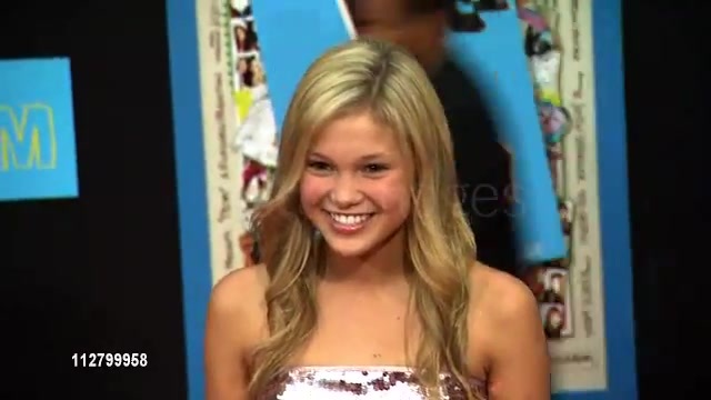 EXCLUSIVE Olivia Holt at the Prom premiere 2011 123 - EXCLUSIVE - Olivia - Holt - at - the - Prom - premiere - 2011