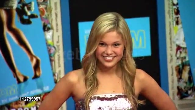 EXCLUSIVE Olivia Holt at the Prom premiere 2011 2 170