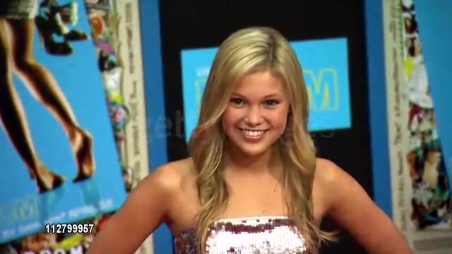 EXCLUSIVE Olivia Holt at the Prom premiere 2011 2 171