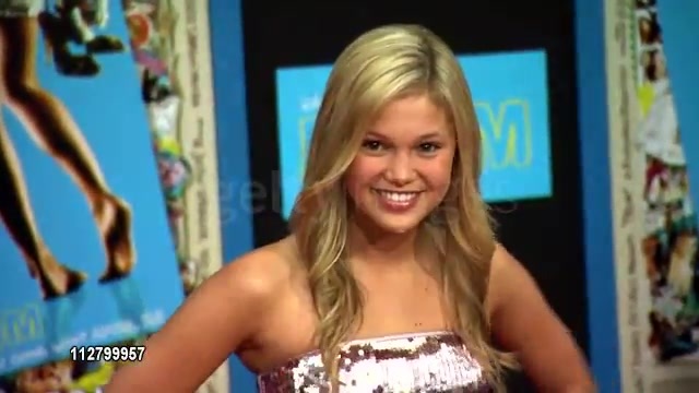 EXCLUSIVE Olivia Holt at the Prom premiere 2011 2 183 - EXCLUSIVE - Olivia - Holt - at - the - Prom - premiere - 2011 - 2