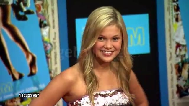 EXCLUSIVE Olivia Holt at the Prom premiere 2011 2 187